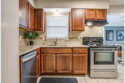 10008 San Lorenzo Drive, Dallas, TX 75228 - Photo 11
