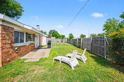 5300 Princess Court, Lake Dallas, TX 75065 - Photo 27