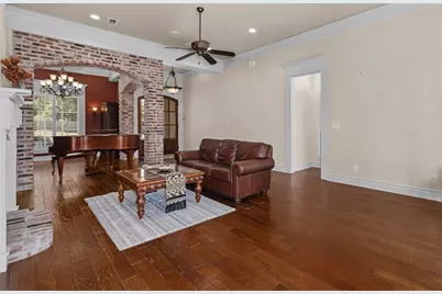 1170 Waters Edge Circle, Shreveport, LA 71106 - Photo 9