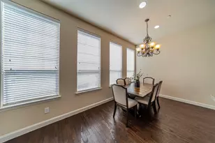 672 Arbol, Irving, TX 75039 - Photo 9