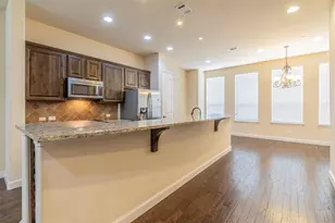 672 Arbol, Irving, TX 75039 - Photo 13