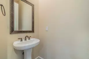 672 Arbol, Irving, TX 75039 - Photo 19
