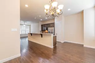 672 Arbol, Irving, TX 75039 - Photo 11