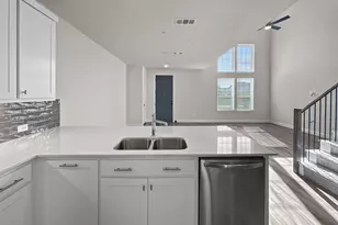 8876 Samara St, Frisco, TX 75035 - Photo 9