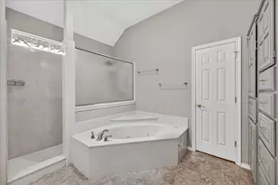 2212 Summit Dr, Burleson, TX 76028 - Photo 23