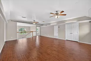 2212 Summit Dr, Burleson, TX 76028 - Photo 3