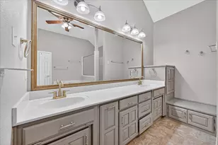 2212 Summit Dr, Burleson, TX 76028 - Photo 31