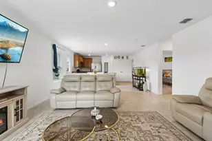 2932 Dora Dr, Fort Worth, TX 76119 - Photo 3