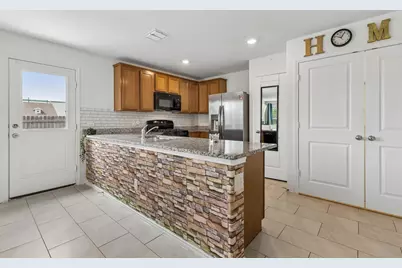 2932 Dora Drive, Fort Worth, TX 76119 - Photo 11