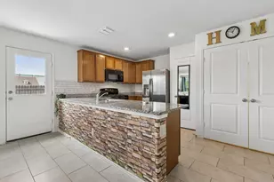 2932 Dora Dr, Fort Worth, TX 76119 - Photo 11