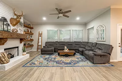 8928 Green Leaves Drive, Granbury, TX 76049 - Photo 15