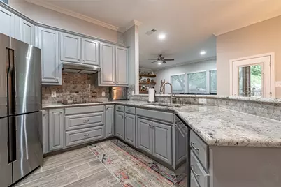 8928 Green Leaves Drive, Granbury, TX 76049 - Photo 19