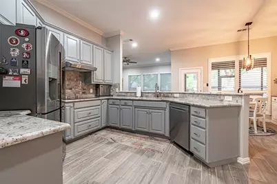 8928 Green Leaves Drive, Granbury, TX 76049 - Photo 21