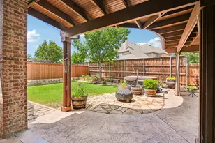 812 Moss Cliff Cir, McKinney, TX 75071 - Photo 35
