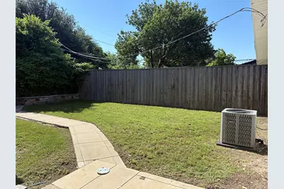 12404 Sunland Street, Dallas, TX 75218 - Photo 15
