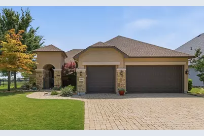 8713 Gardenia Drive, Denton, TX 76207 - Photo 3