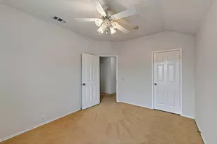 8413 Vicksburg Ln, Fort Worth, TX 76123 - Photo 15