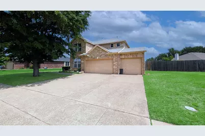 5848 Somerton Drive, Grand Prairie, TX 75052 - Photo 1