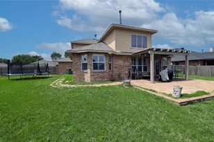 5848 Somerton Dr, Grand Prairie, TX 75052 - Photo 3