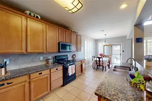5848 Somerton Dr, Grand Prairie, TX 75052 - Photo 11