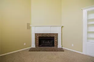 1211 Limestone Creek Dr, Keller, TX 76248 - Photo 9