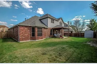 204 Granite Falls Drive, Keller, TX 76248 - Photo 9