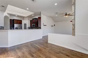10809 River Oaks Dr, Frisco, TX 75035 - Photo 13