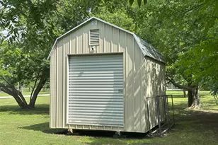 506 NE 3rd St, Hubbard, TX 76648 - Photo 17