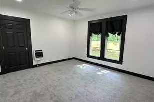 506 NE 3rd St, Hubbard, TX 76648 - Photo 11