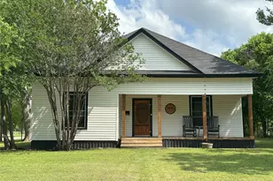 506 NE 3rd St, Hubbard, TX 76648 - Photo 1