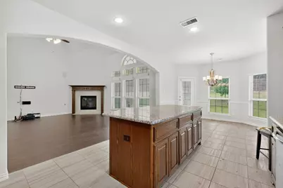 908 Heath Creek Drive, DeSoto, TX 75115 - Photo 9