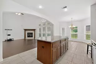 908 Heath Creek Dr, DeSoto, TX 75115 - Photo 9