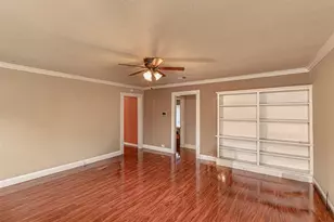 407 W 4th St, Kaufman, TX 75142 - Photo 13