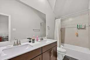 2136 Wyatt Wy, Little Elm, TX 75068 - Photo 27