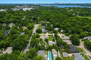 9907 Donegal Dr, Dallas, TX 75218 - Photo 35