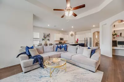 11221 Summer Rain Boulevard, Aubrey, TX 76227 - Photo 9