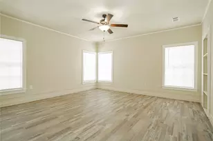 233 E James St, Wills Point, TX 75169 - Photo 21