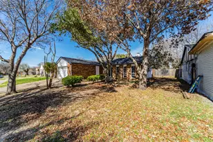 4009 Juneberry St, Fort Worth, TX 76137 - Photo 5