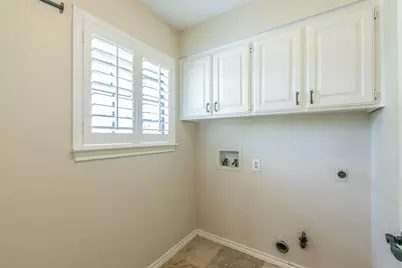 1925 Glenbrook Court, Bedford, TX 76021 - Photo 23