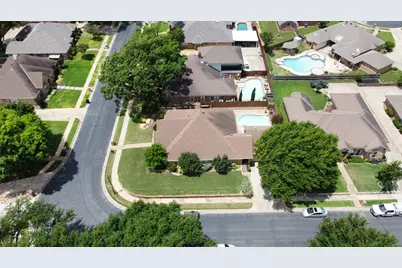 1925 Glenbrook Court, Bedford, TX 76021 - Photo 33