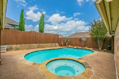 1925 Glenbrook Court, Bedford, TX 76021 - Photo 31