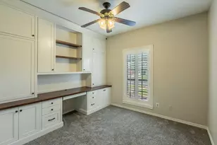 1925 Glenbrook Ct, Bedford, TX 76021 - Photo 19
