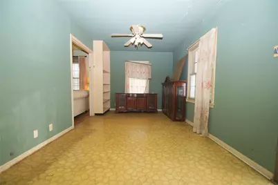 3359 Shelley Boulevard, Dallas, TX 75211 - Photo 9