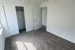 1709 Dorothy Dr, Grand Prairie, TX 75051 - Photo 15
