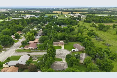 1701 Aster Street, Gainesville, TX 76240 - Photo 25