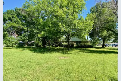 800 Carver Street, Whitesboro, TX 76273 - Photo 31