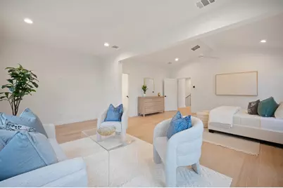 8847 Larchwood Drive, Dallas, TX 75238 - Photo 25