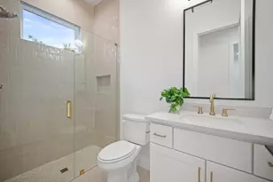 8847 Larchwood Dr, Dallas, TX 75238 - Photo 21
