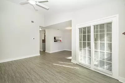 1104 Riverchase Lane #204, Arlington, TX 76011 - Photo 9
