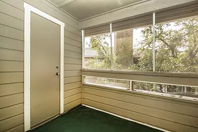 1104 Riverchase Lane #204, Arlington, TX 76011 - Photo 11